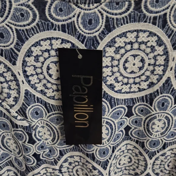 Womans long sleeve shirt NWT - Picture 5 of 5